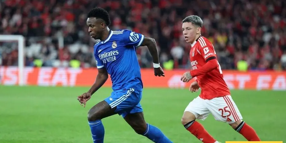 بنفيكا يفتح تحقيقا ضد عشاقه العنصريين