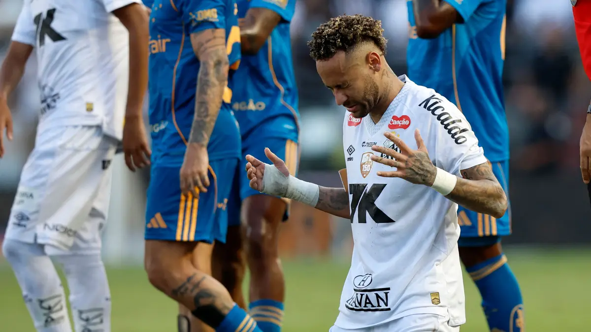 محاولة لاستعطاف أنشيلوتي؟.. نيمار يفجر مفاجأة حول مستقبله