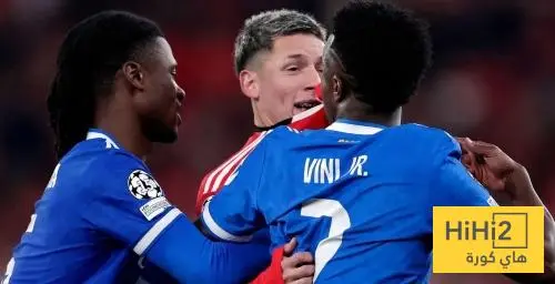 لاعب برشلونة السابق يكشف سبب الكراهيه لفينيسوس جونيور ومشاكله