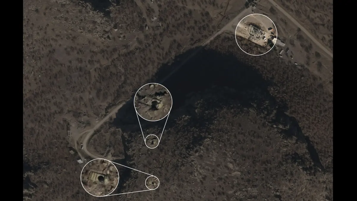 صور أقمار تكشف استعدادات إيرانية لضربة أمريكية