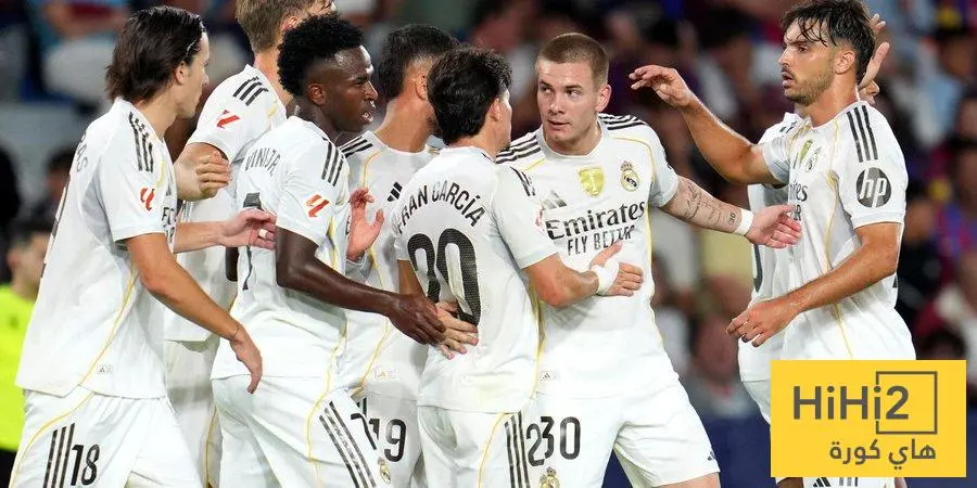 ثيو والكوت يسخر من ريال مدريد !