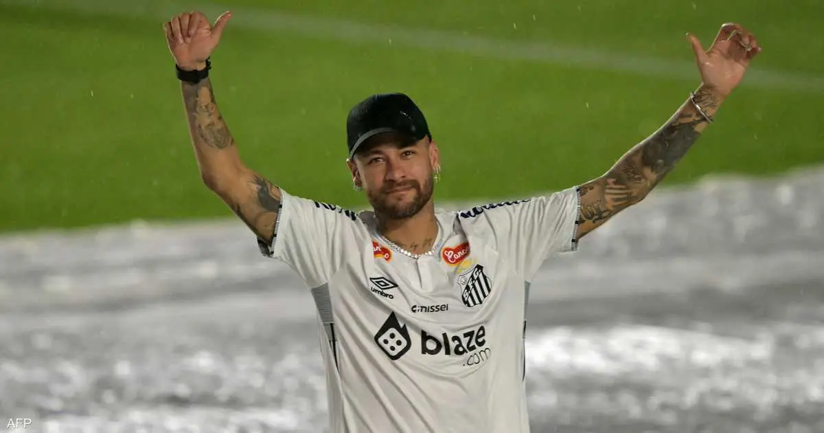 نيمار يفاجئ الجميع.. ويحدد موعد اعتزاله