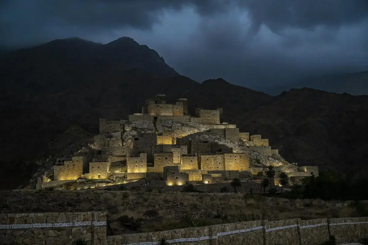 تزامناً مع الاحتفاء بيوم التأسيس... ثقافة وفنون الباحة تطلق مسابقة التصوير الفوتوغرافي