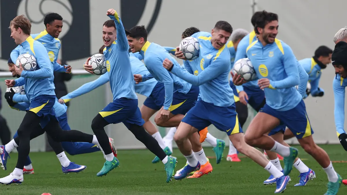 عجز عن المشي.. إصابة خطيرة للاعب برشلونة