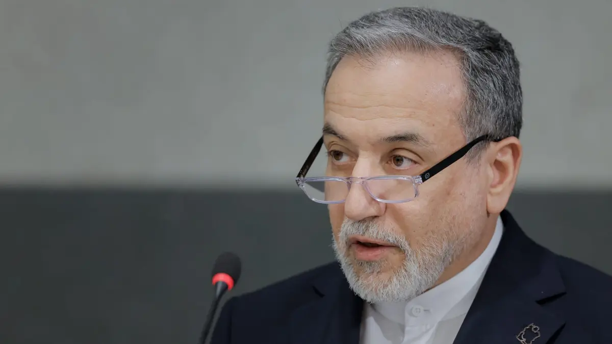 وزير الخارجية الإيراني متفائل بإمكانية التوصل لاتفاق مع أمريكا قريباً