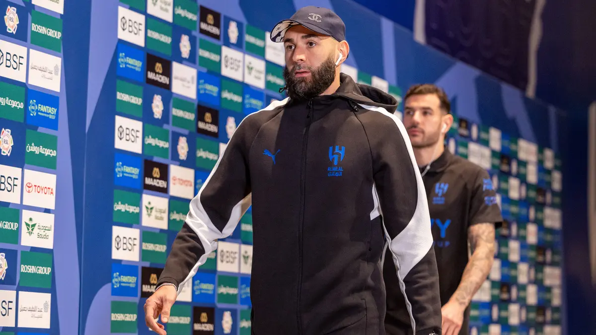 جماهير الاتحاد تفتح النار على بنزيما في الكلاسيكو