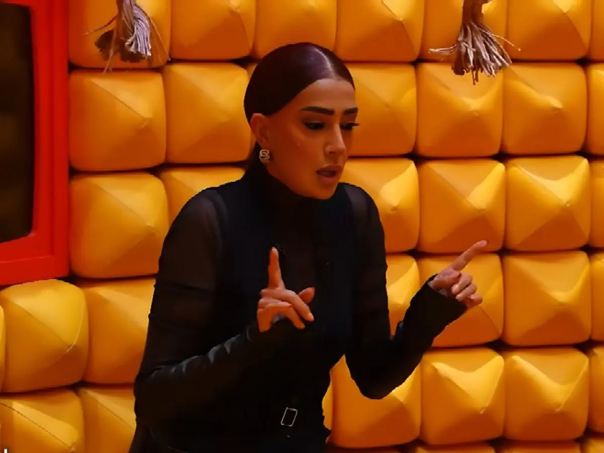 صراخ وبكاء وإصابة وانتقام.. ماذا حدث لـ غادة عبد الرازق مع رامز جلال؟