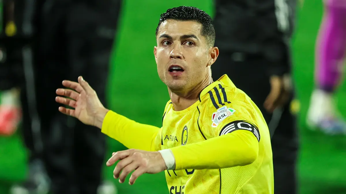 بالفيديو.. رونالدو يحسم الجدل: أريد الاستمرار في السعودية