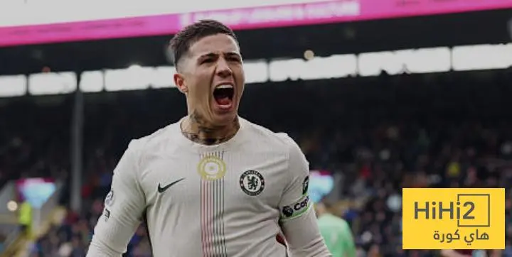 تغيير مركز انزو فيرنانديز أمام بيرنلي