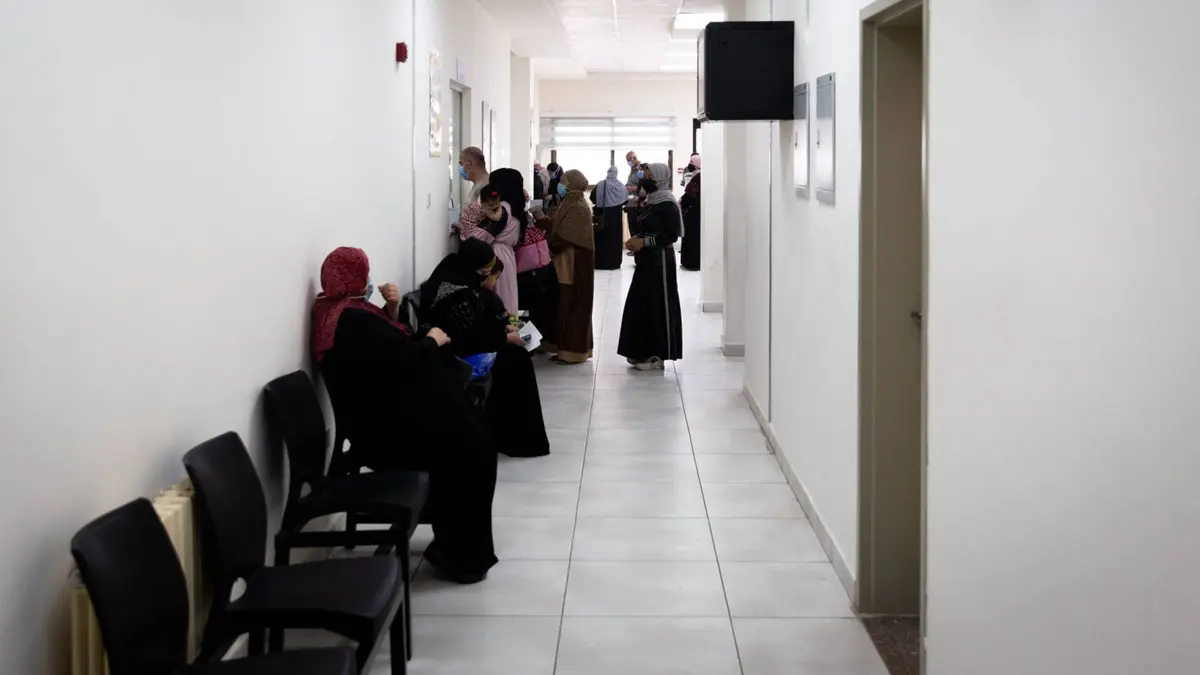 أمين عام وزارة الصحة يتفقد مراكز صحية في إربد ويعلن إتمام صيانة 7 مرافق طبية