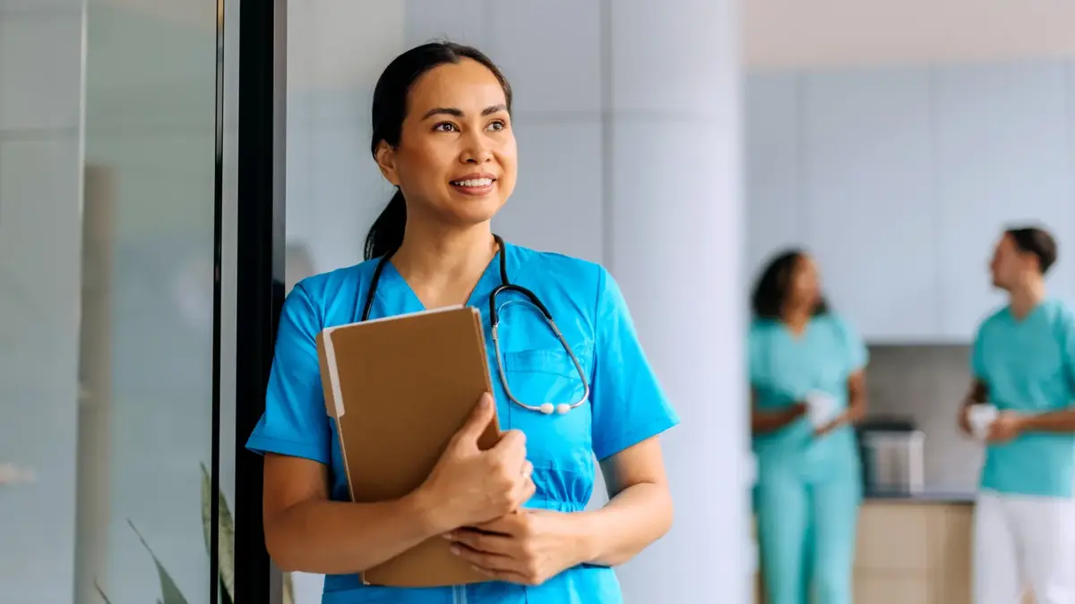 أفضل 10 وظائف صحية في 2026.. رواتب خيالية وحصانة ضد الذكاء الاصطناعي