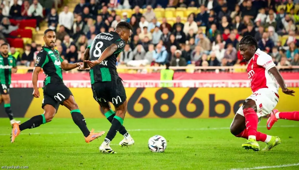 لانس يسقط أمام موناكو في الدوري الفرنسي