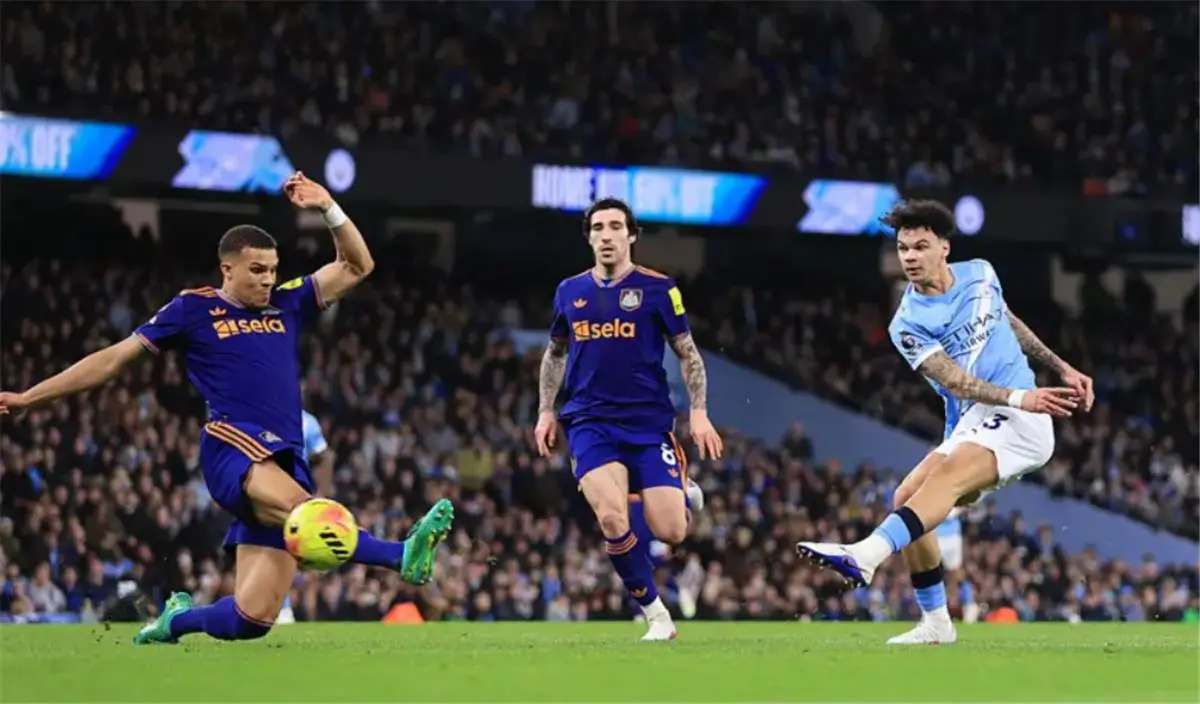 أسيست عمر مرموش.. أوريلي يسجل هدف مانشستر سيتي الأول أمام نيوكاسل