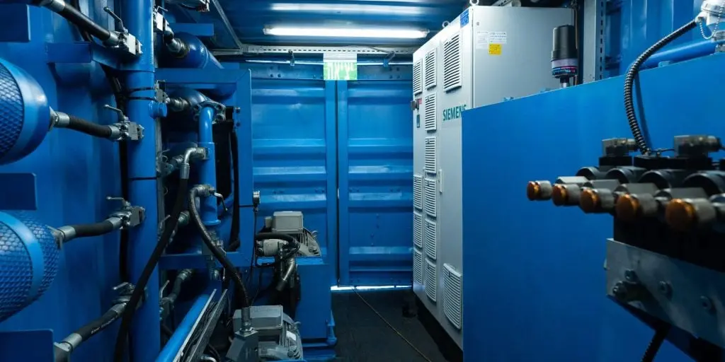 طاقة الأمواج.. صفقة مشروعات جديدة قد تنعش الصناعة النظيفة عالميًا - الطاقة