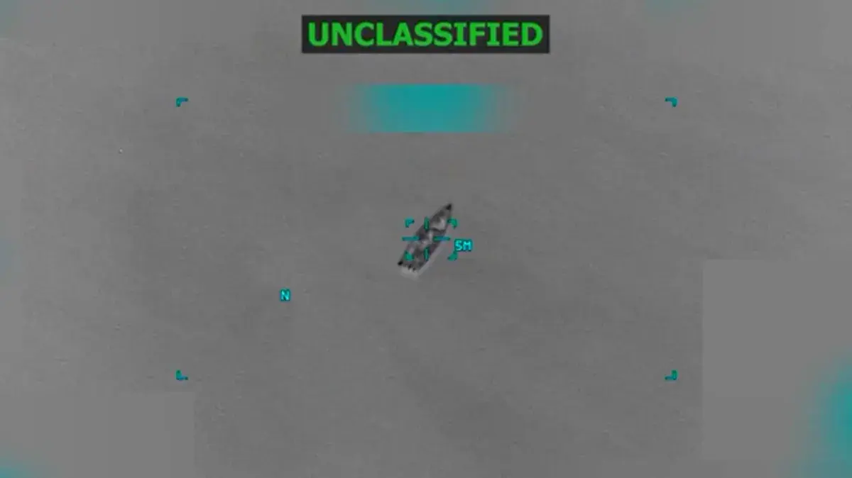 مقتل 3 أشخاص في قصف أميركي لسفينة في شرق المحيط الهادي