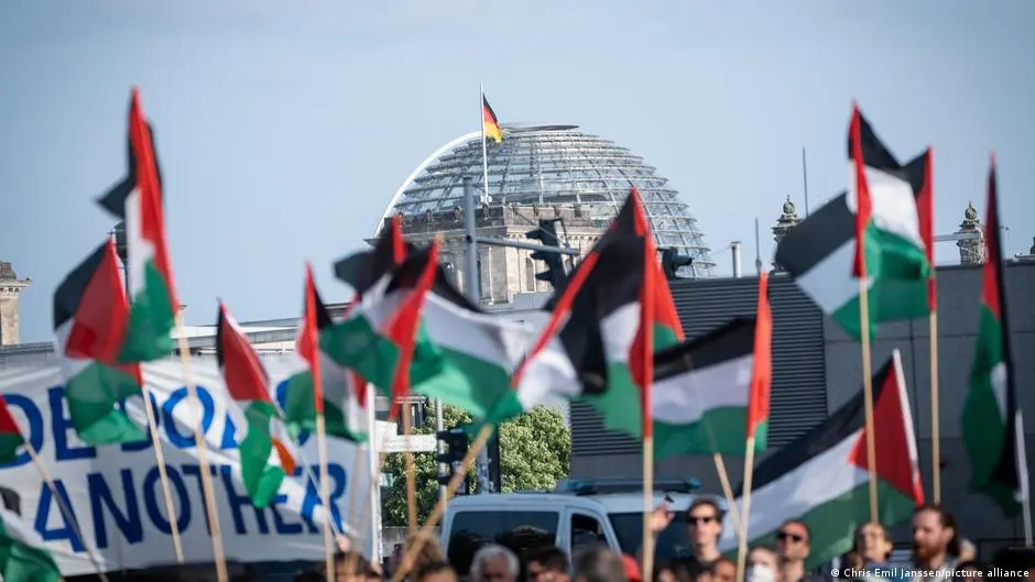 ضغوط داخلية وخارجية.. ألمانيا ومأزق الاعتراف بدولة فلسطينية