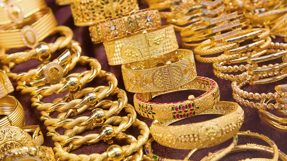 سعر الذهب اليوم في مصر.. وعيار 21 يتجاوز 6900 جنيه - أموال الغد