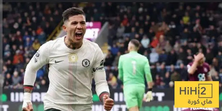 ارقام انزو فيرنانديز في مباراة بيرنلي