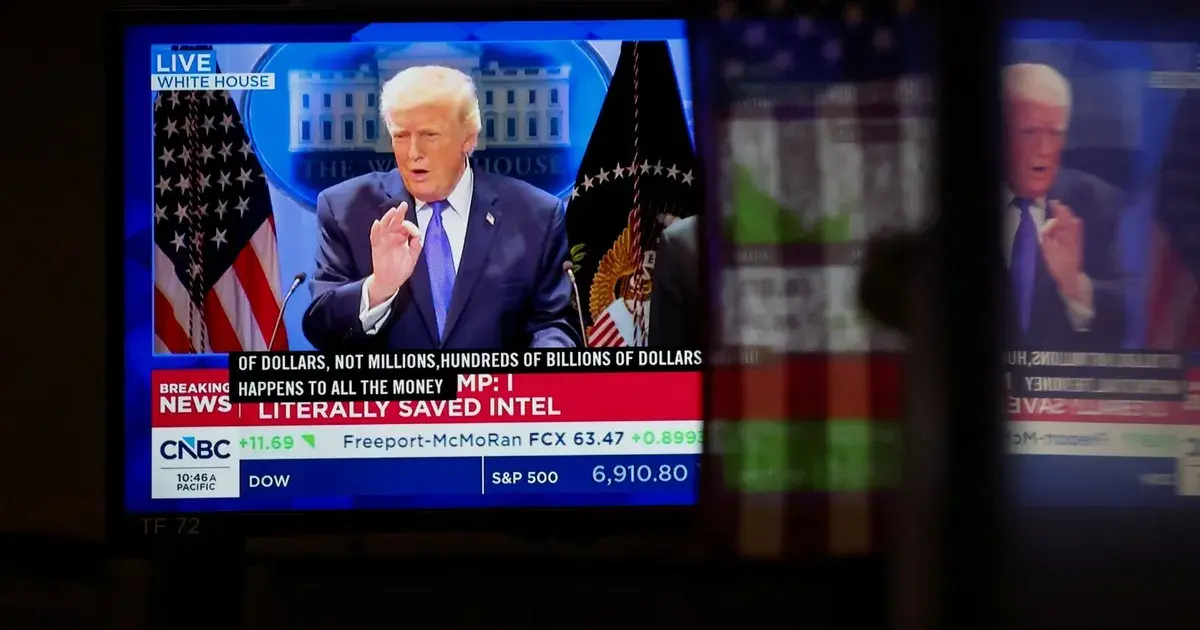 ترمب يرفع الرسوم الجمركية العالمية إلى 15%: سنواصل فرض التعريفات