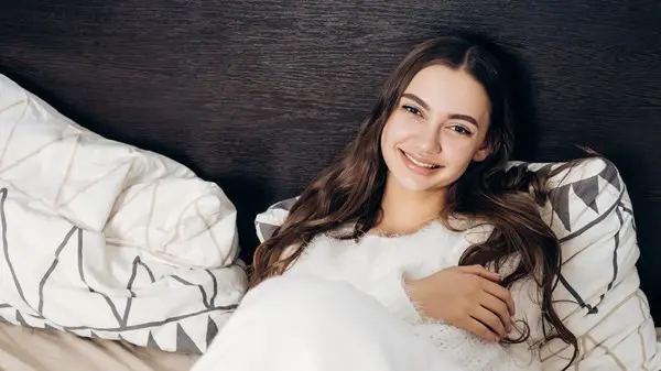 زهرة الخليج - النوم بعد تناول الطعام.. أضرار لا تنتهي بانقضاء شهر الصيام