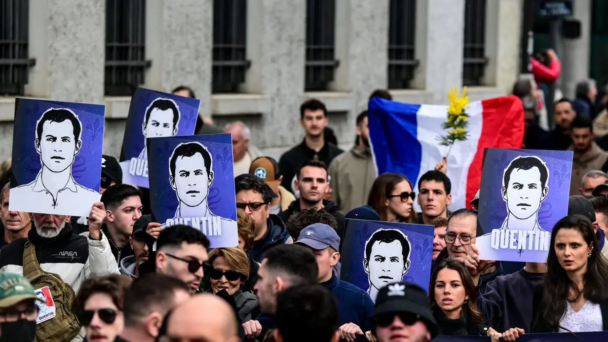 وفاة ناشط يميني متشدد بشجار في الشارع بفرنسا تُؤجج توترات.. ماذا نعلم؟