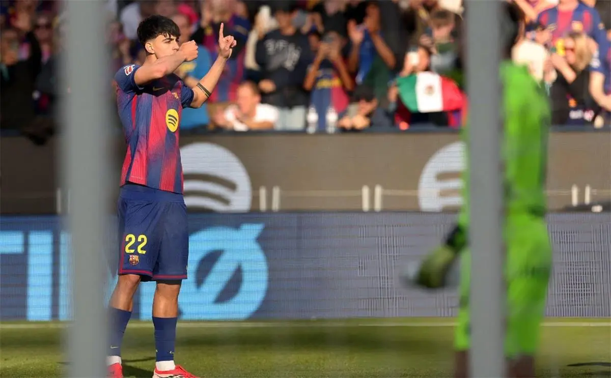 برشلونة يستعيد صدارة الدوري الإسباني بثلاثية أمام ليفانتي