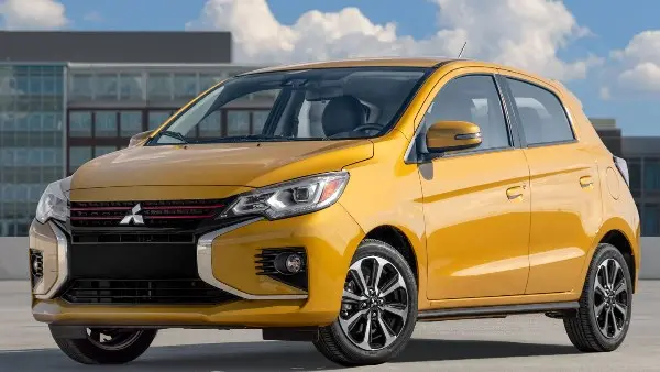 ماذا تقدم ميتسوبيشي سبيس ستار.. وكم سعرها في السعودية؟