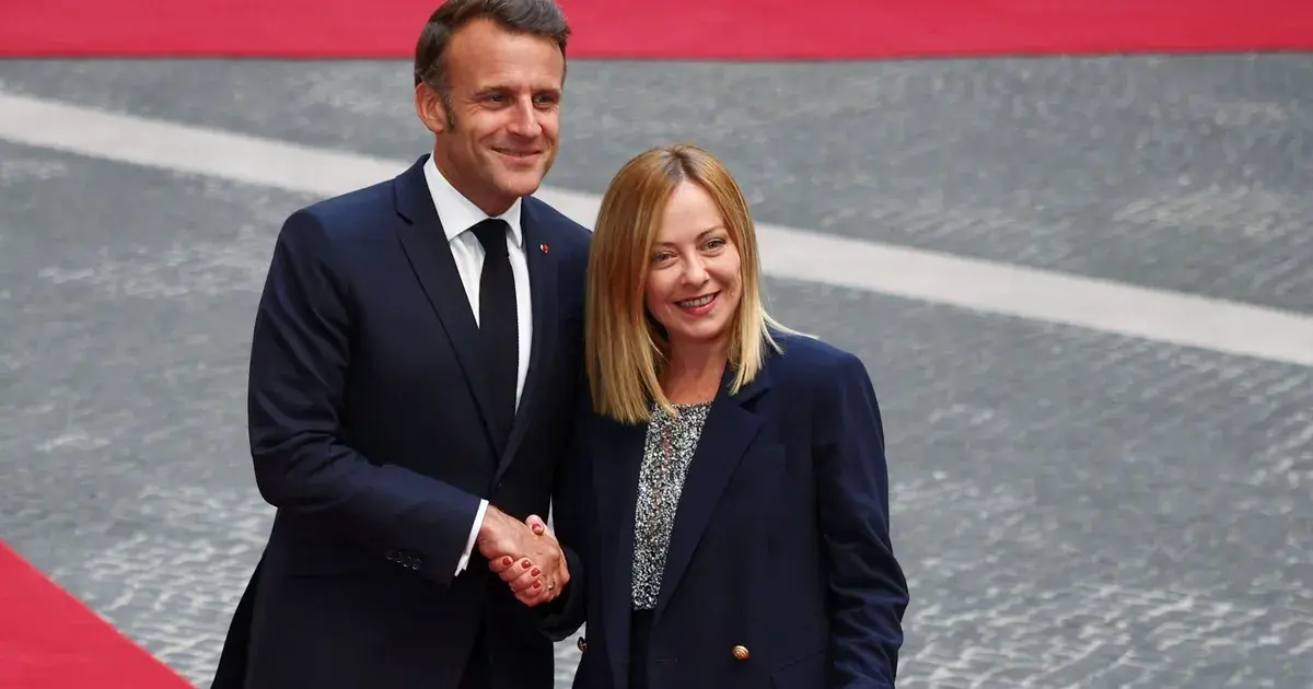 ميلوني وماكرون يؤجلان أول قمة رفيعة المستوى بينهما