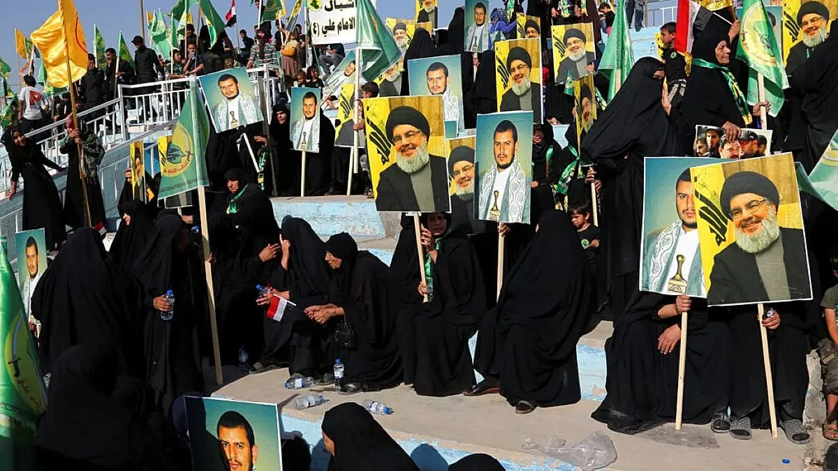تحشيد "حوثي" واستعدادات داخل حزب الله.. هل تدفع إيران حلفاءها إلى التصعيد إذا تعرضت للضربة؟