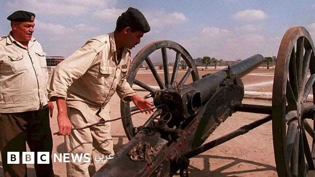 شهر رمضان: قصة مدفع "الحاجة فاطمة" من ميادين الحروب إلى طقس رمضاني - BBC News عربي