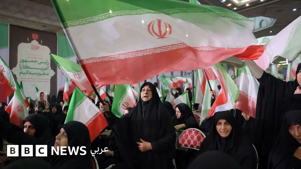 الولايات المتحدة وإيران: اشتباكات بين مؤيدين للسلطات ومعارضين، ولقاءات عسكرية بين طهران والرياض - BBC News عربي