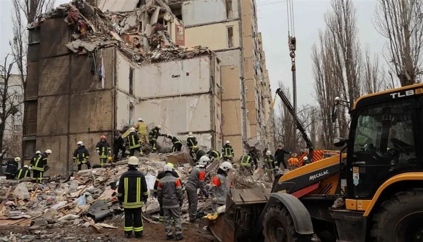 بعشرات المسيرات والصواريخ.. روسيا تقصف بنى تحتية للطاقة في أوكرانيا - موقع 24