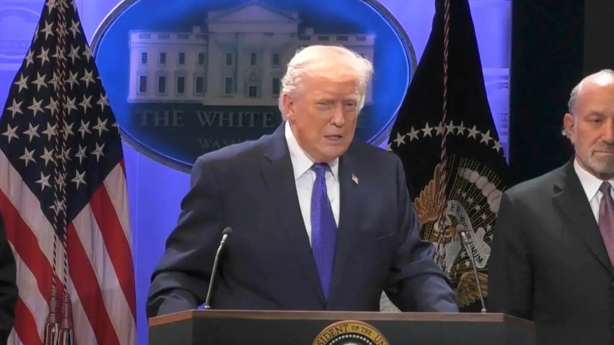 ردود فعل عالمية بعد قرار المحكمة العليا إبطال رسوم ترامب الجمركية