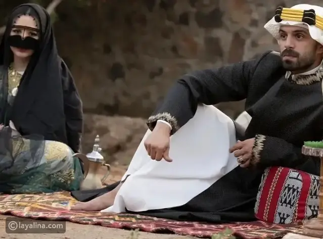 ملابس يوم التأسيس للنساء، الرجال والأطفال