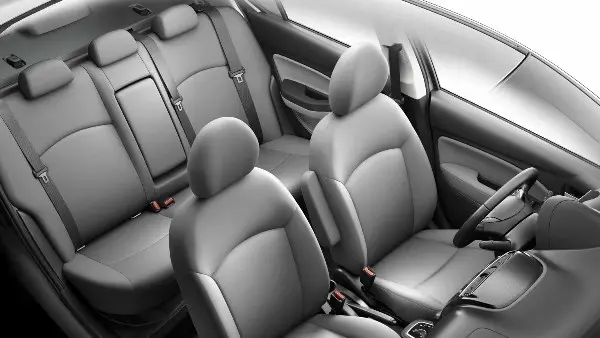 سيارة ياباني أوتوماتيك بـ350 ألف جنيه.. سوق المستعمل