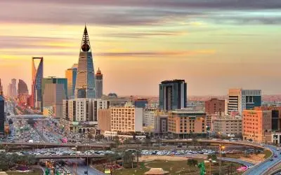 السعودية والإمارات تتصدران التمويل الإسلامي