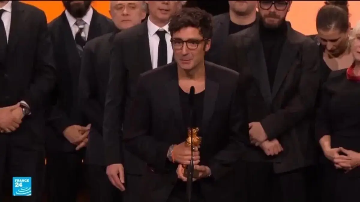 مهرجان برلين السينمائي : رسائل صفراء يفوز بجائزة الدب الذهبي