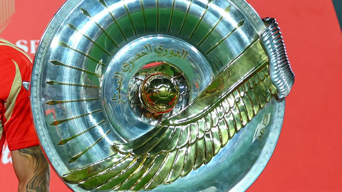 رئيس الإسماعيلي: سنطالب بإلغاء الهبوط مجددًا.. لماذا لا يقام الدوري بمجموعتين؟