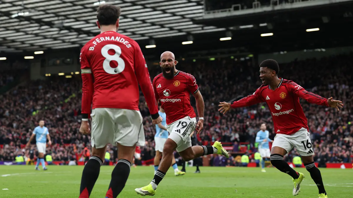 بالفيديو.. نجم مانشستر يونايتد يتحدث عن دور القرآن في تألقه