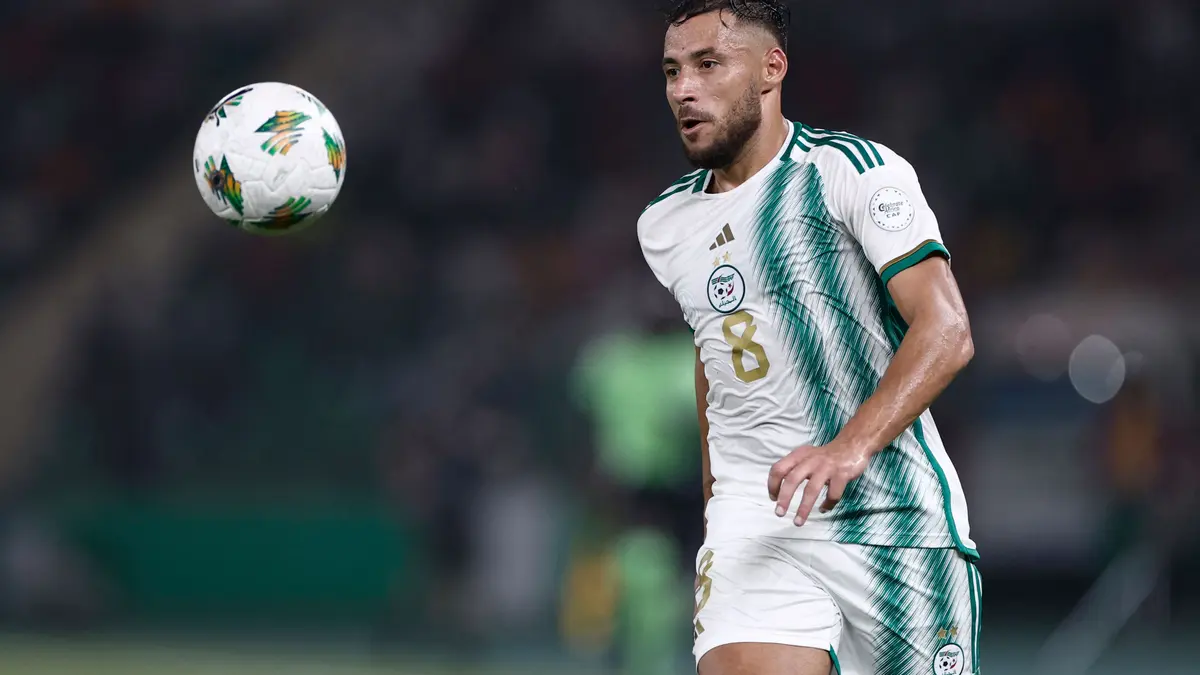 بالفيديو: يوسف بلايلي يطلق مشروعًا ضخمًا في الجزائر