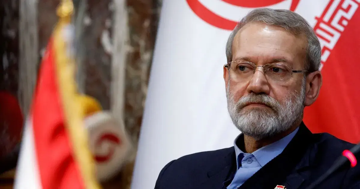 تقرير: خامنئي وضع ترتيبات لحرب محتملة مع أميركا وكلف لاريجاني بالقيادة