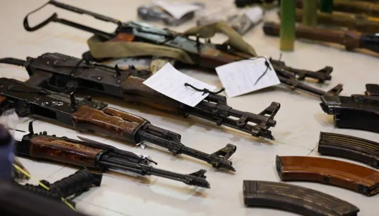 تفكيك عصابة سلب مسلح في حماة وضبط أسلحة وذخائر متنوعة