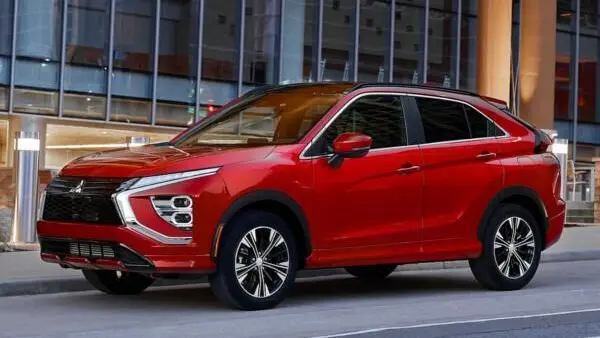 مواصفات ميتسوبيشي اكليبس كروس 2026 الجديدة