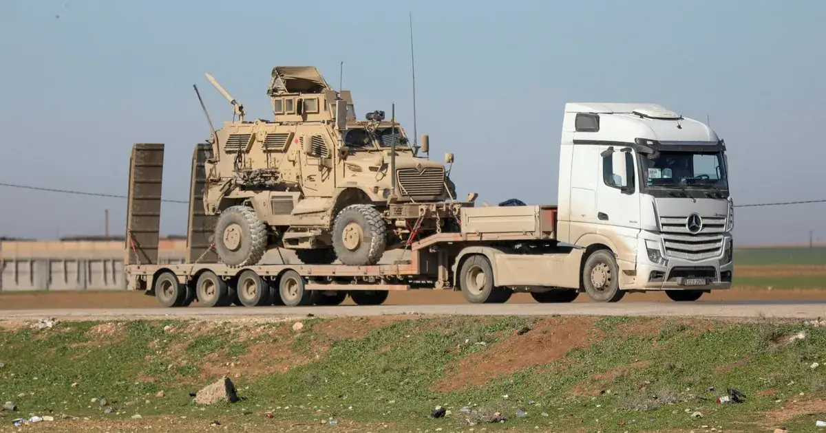 القوات الأميركية تبدأ الانسحاب من قاعدة رئيسية في سوريا