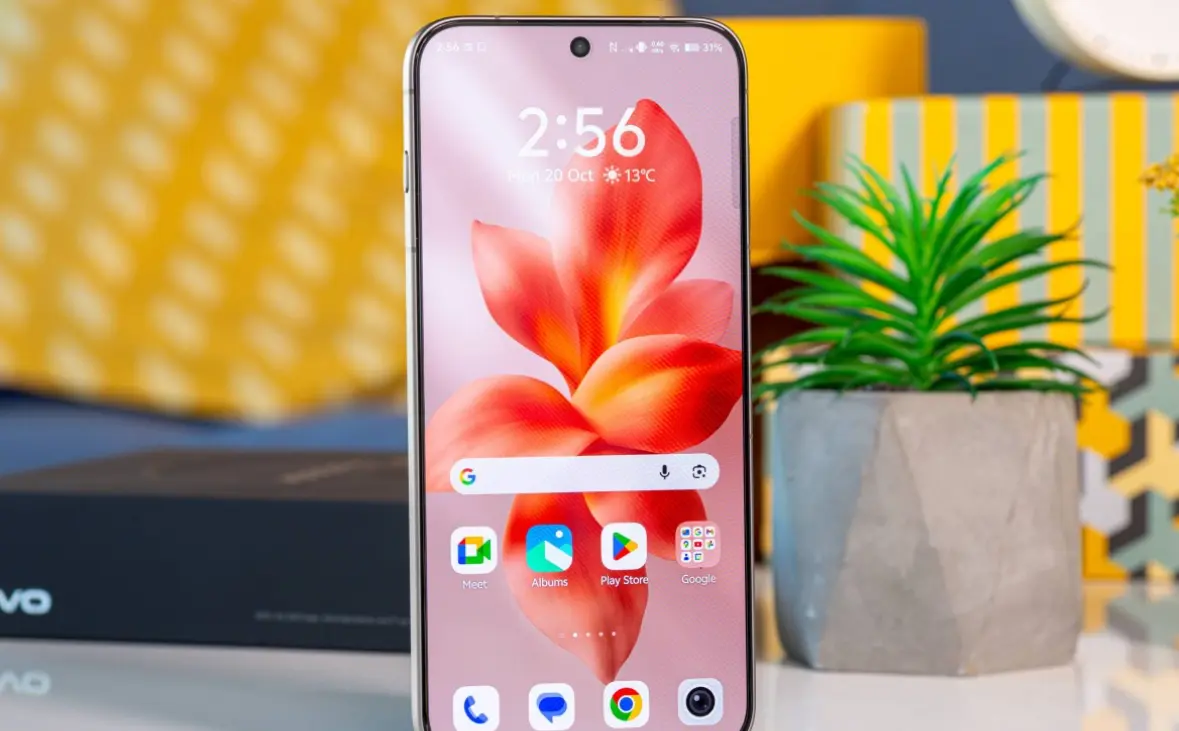 هواتف صينية رائدة قادمة قد تعتمد تقنية عرض للخصوصية مشابهة لـ Galaxy S26 Ultra - التقنية بلا حدود