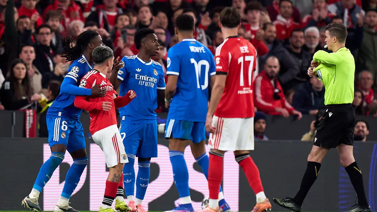 هل تطبق نفس العقوبة المغلظة ضد نجم بنفيكا؟.. يويفا يدين بريستياني بقاعدة غير مألوفة