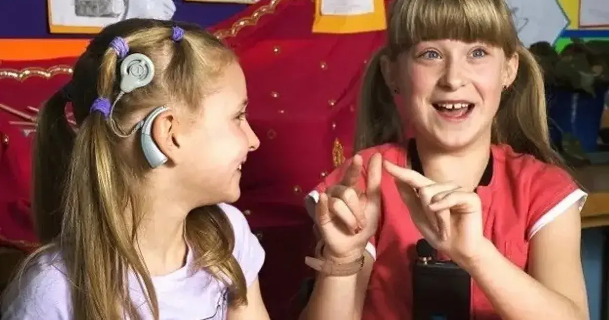 دراسة تكشف عن سبب "خفي" وراء فقدان السمع