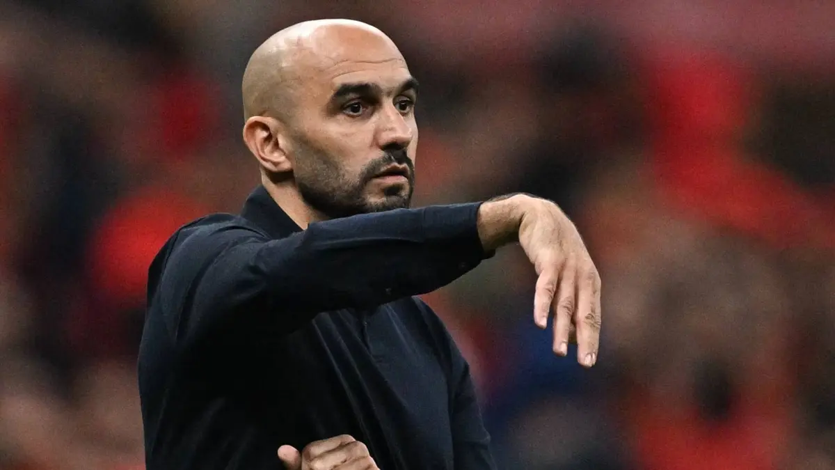 مستقبل "أسود الأطلس": هل يخلف جمال السلامي وليد الركراكي في قيادة المنتخب المغربي؟