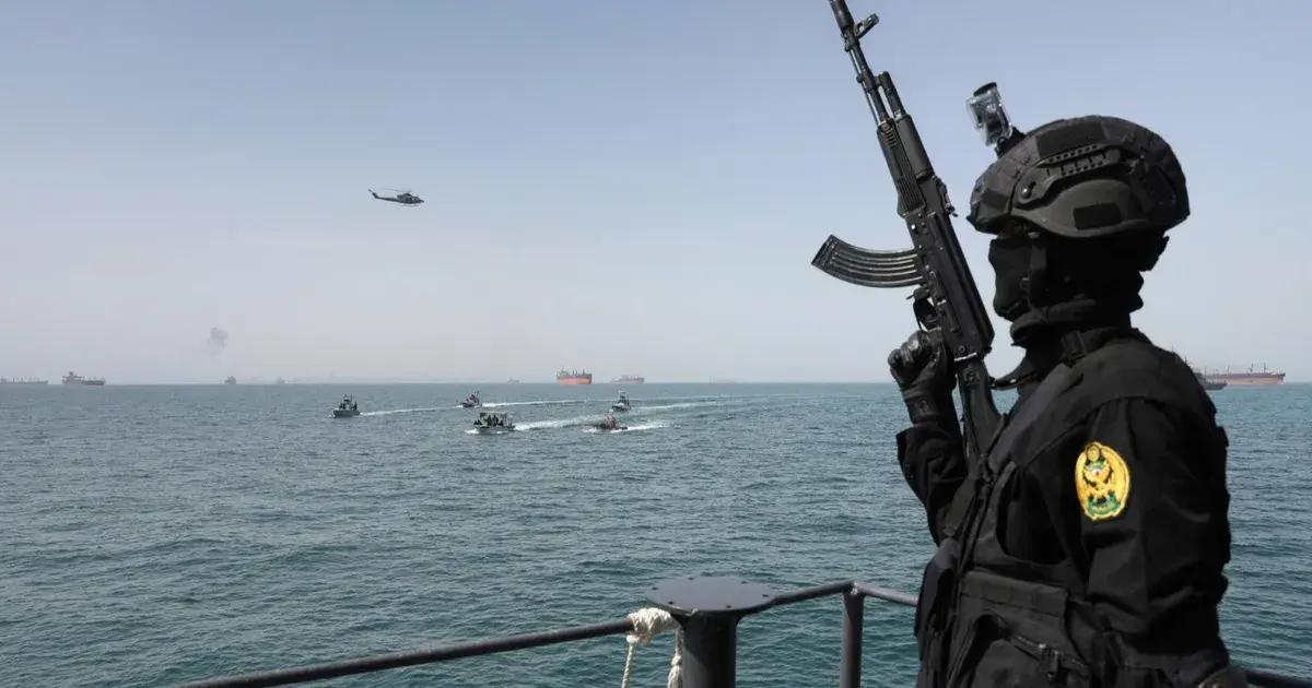 "رويترز": إيران تقترب من شراء صواريخ صينية مضادة للسفن "أسرع من الصوت"