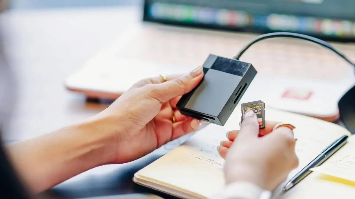 رسالة مشفرة وجهاز لمرة واحدة.. الـ"CIA" تطلق الدليل الأخطر لصيد المعلومات من قلب إيران